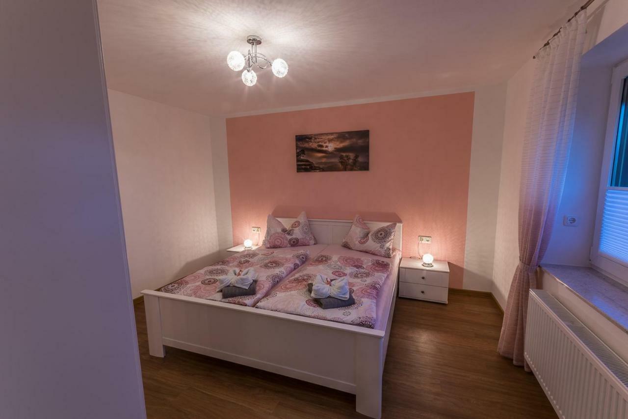 Ferienwohnung "Turmblick" Rathmannsdorf Buitenkant foto